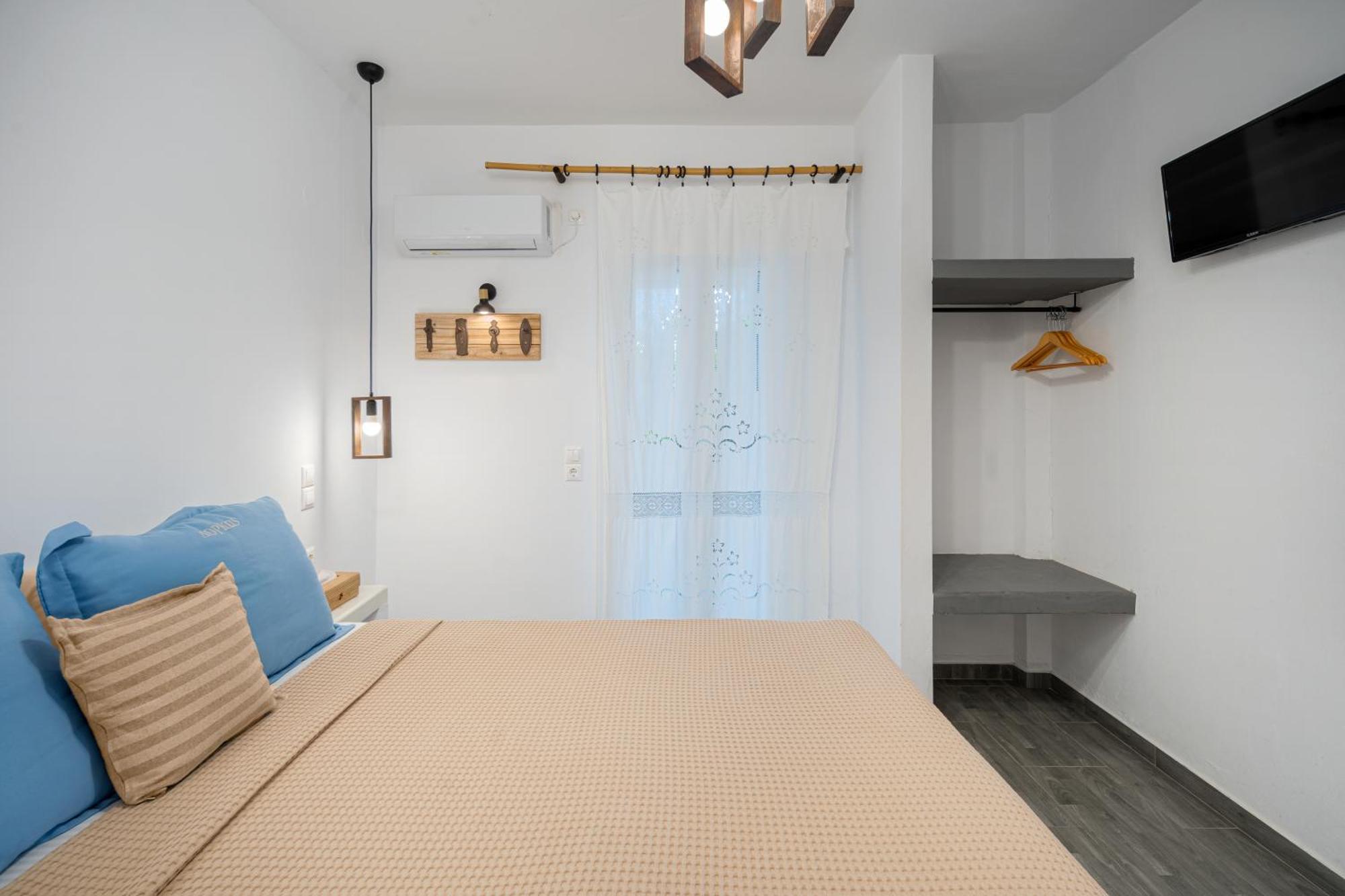 Dorkas Luxury Rooms&Apartments Livadakia Exterior foto